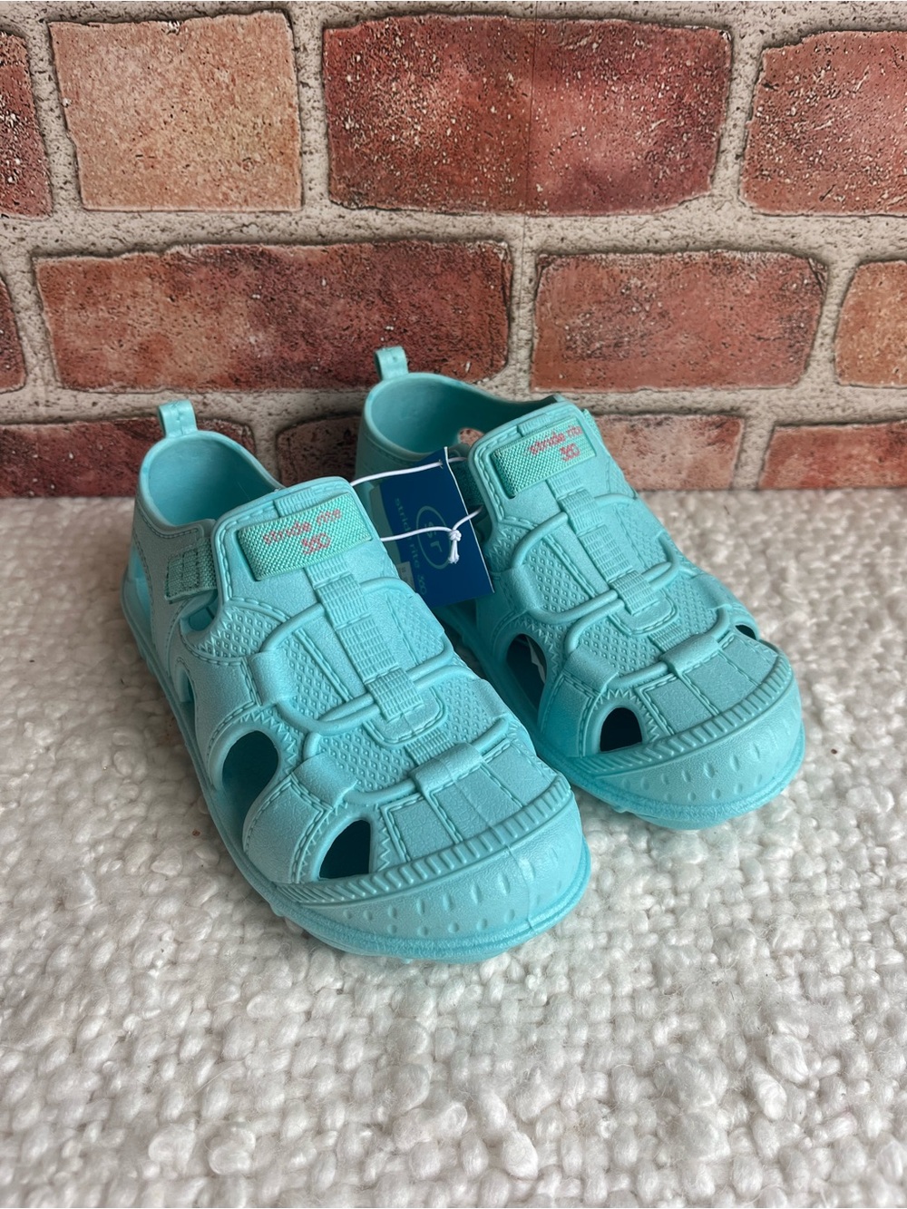 Striderite 360 aqua blue water shoes sandals size 12